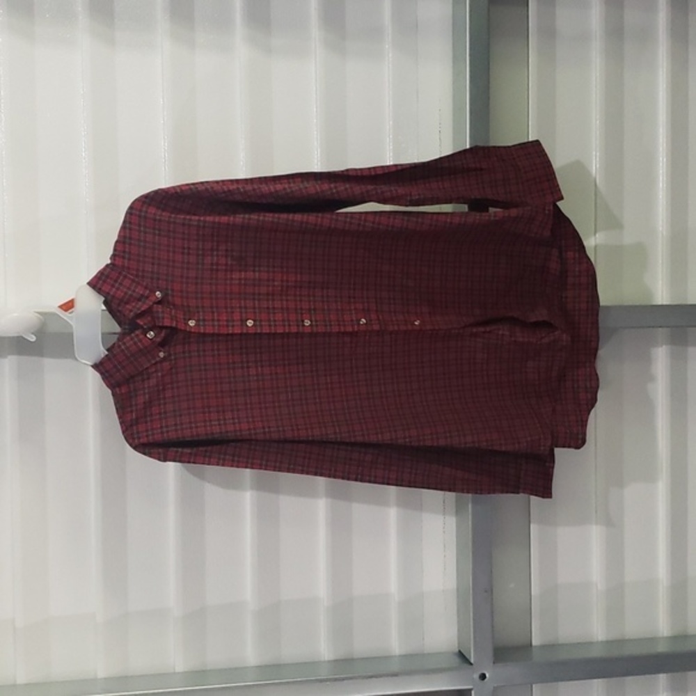 RALPH LAUREN RED AND GREEN PLAID SHIRT SIZE MEDIUM 😍‎